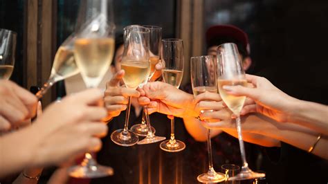 A Guide to New Year's Eve & New Year's Day in Philly for 2022 — Visit ...