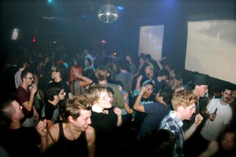 Austin Gay Bar and Lounge Guide | Gay in Austin | A Relocation Guide ...