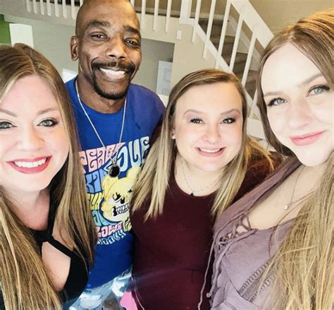 TROPHY HUBBY - RtK's dream job