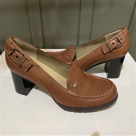 Tommy Hilfiger Women's Brown Loafers | Depop