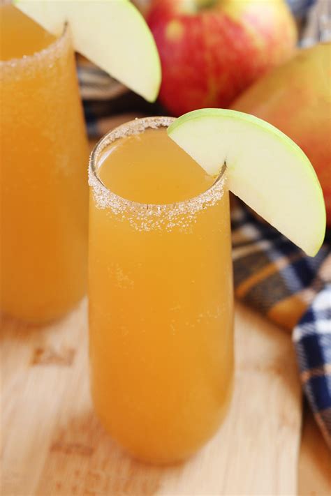Apple Cider Mimosas (Apple Cider Cocktail) - One Sweet Appetite