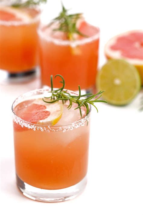 Rosemary and Gin Grapefruit Cocktail - The Lemon Bowl®