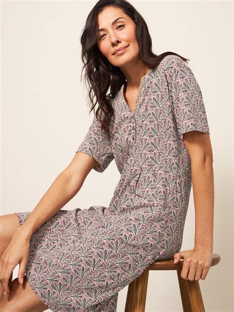 Tammy Cotton Jersey Dress in PLUM MULTI | White Stuff