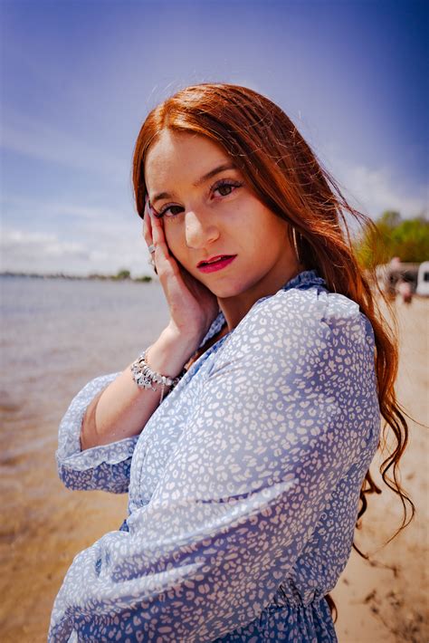 Mikaila Murphy, unveils her latest single, “Float”