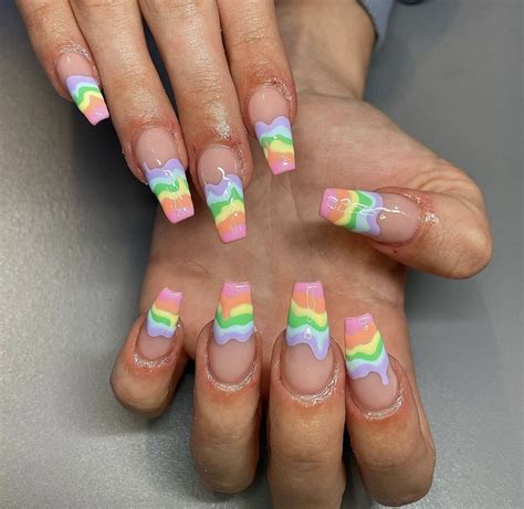Pin by genesis freire on uñas | Rainbow nails design, Rainbow nails ...