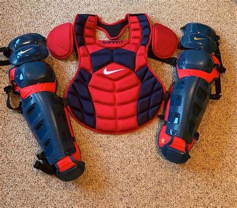 New Nike Pro Issue Catchers Set Brand New Red/Navy | SidelineSwap