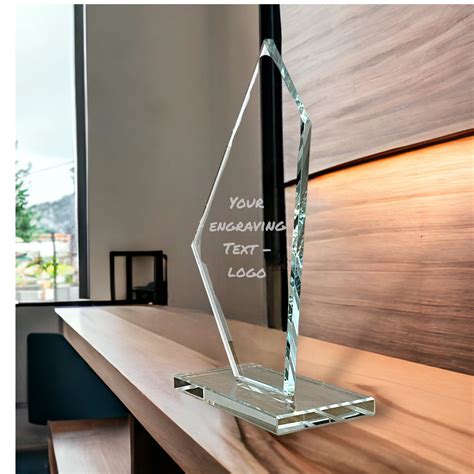 Anderson Glass Award | Trophy Monster ⭐ USA