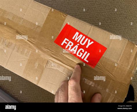 Fragile In Spanish Language at Liam Edgar blog