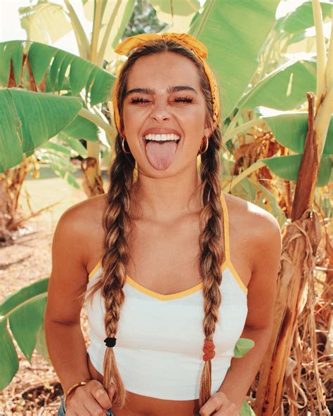 [100+] Addison Rae Wallpapers | Wallpapers.com