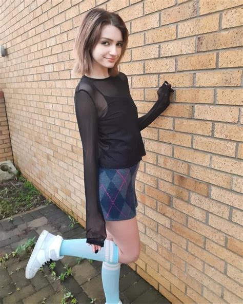 if you like petite 18y/o then my onlyfans is the right place for you ;) : r/OnlyFansPromotions