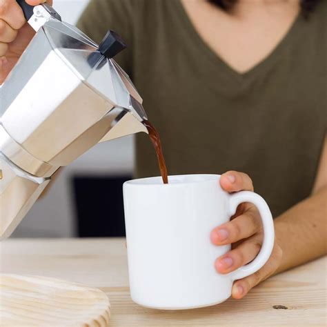 CAFETERA 9 TAZAS METALICA TIPO ITALIANA GM-R4514 – Uruimporta