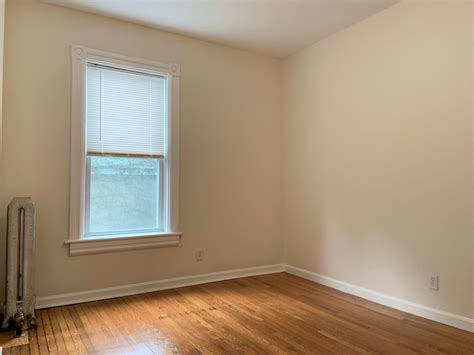 20 Dayton St, Worcester, MA 01609 - Premier Properties of Massachusetts