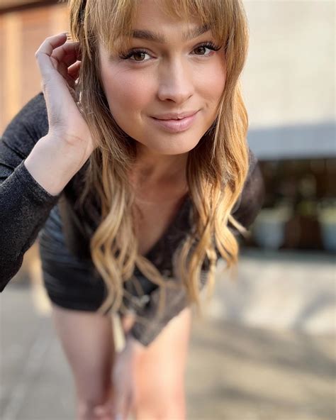 Sara Blake Alton | What do you think? 🤗 • • • #girl #Igbta #transwoman #reels #explore #trending ...