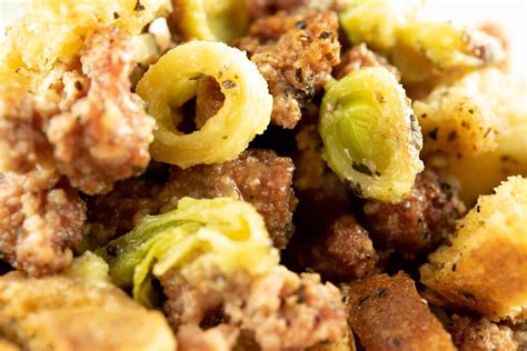 Best Chicken Broth Substitute + 9 More Alternatives - Oh So Foodie