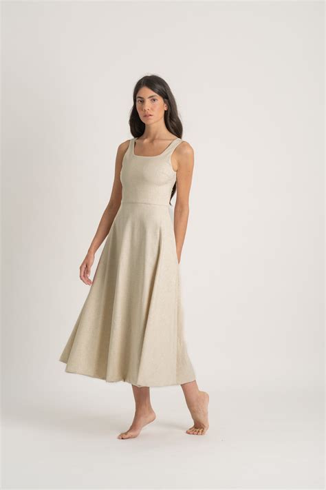 5 Summer Linen Dresses To Try In 2024 – LUXMII