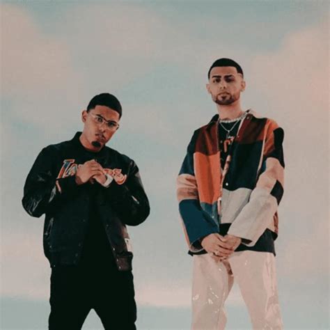 Sección visual de Jay Wheeler Feat. Myke Towers: La Curiosidad (Vídeo musical) - FilmAffinity