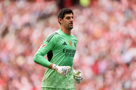 'It's unfair' - Real Madrid star Courtois jumps to defence of teammate - Get Spanish Football News - V Real Sketch On Stage