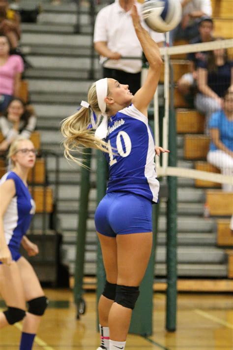 Pin by Fabrizio Schulz on wow! | Women volleyball, Female volleyball ...