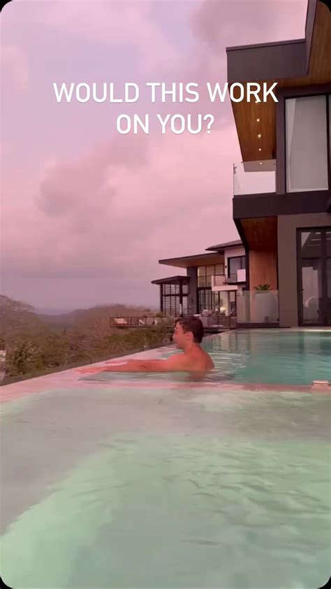 @leo_lust1 | Little steamy in here 😅 #shower #body #physique #gym #fyp #viral | Instagram