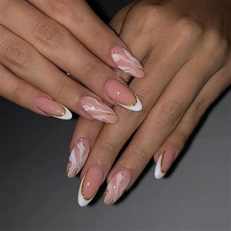White Almond Nails Design Tumblr The 31 Prettiest Almond Shape Nail