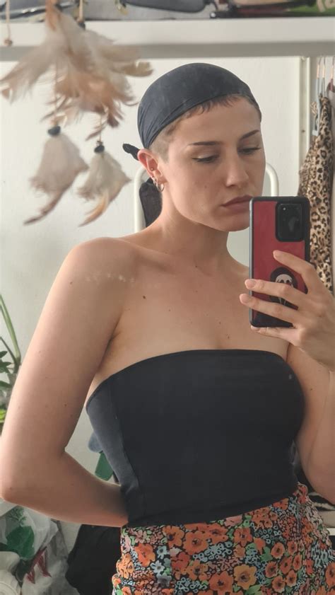 Styling a grown out buzz cut | Buzz cut, Growing out short hair styles ...