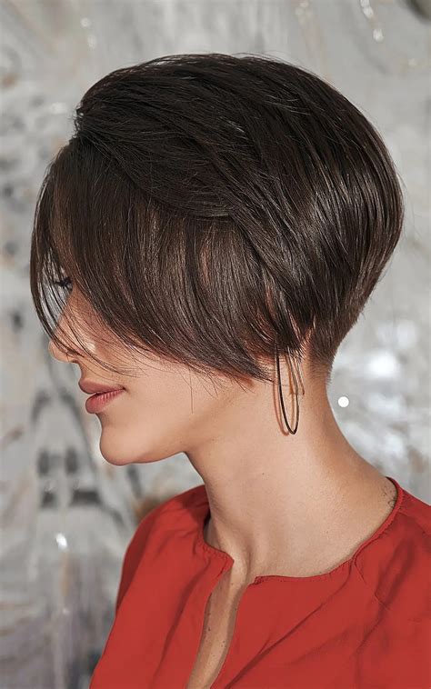 20 Short, Stacked Pixie Bob Haircuts for a Cute and Sassy Look