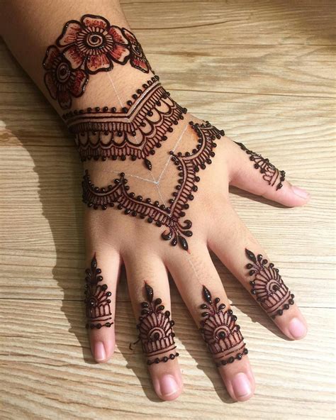 Mehndi designs for kids – Artofit