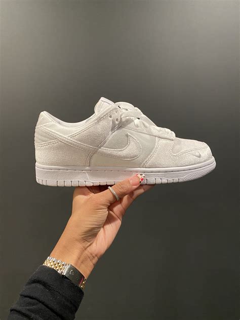 Pin by Siegrid Boyer on fire kicks😮‍💨 | Hype shoes, Fresh shoes, Cute ...