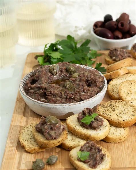 Easy Eggplant and Olive Tapenade (Roasted Aubergine Dip) – The Vegan Larder