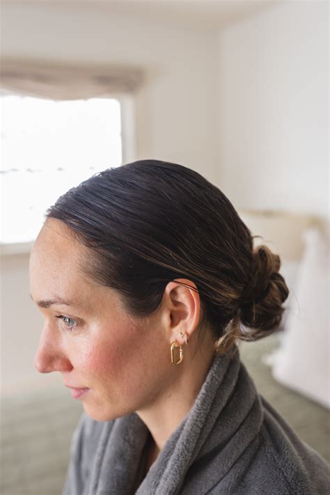 Hair Oiling: Stimulate New Growth & Repair Damaged Dry Hair