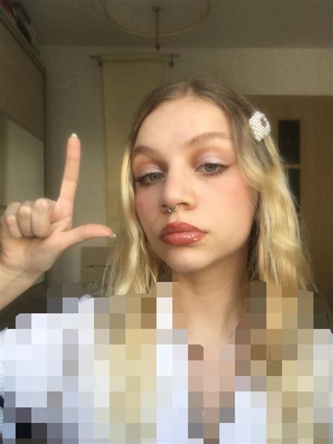 Mistress Tara Exclusive Porn Videos