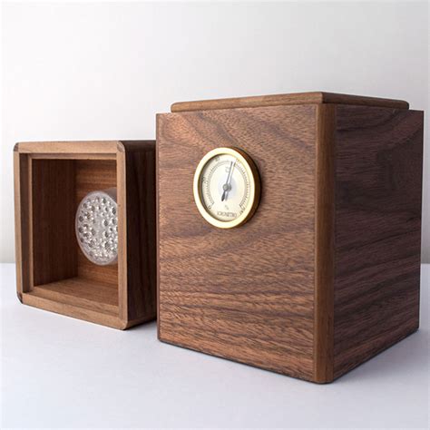 Humidor verticale by Club Amici del TOSCANO® • Tabaccheria Troisi