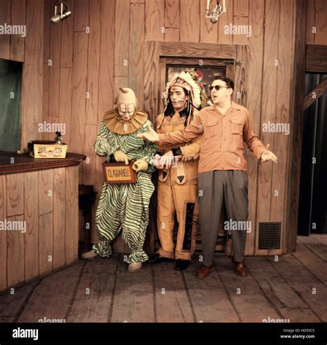 THE HOWDY DOODY SHOW, Lew Anderson (as Clarabell the Clown), Bill ...