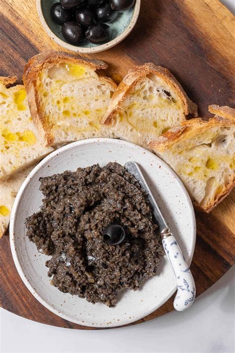 Black Olive Tapenade Recipe - Spanish Sabores
