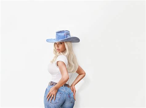 Beyoncé Levi’s New Advertising Campaign: A Closer Look