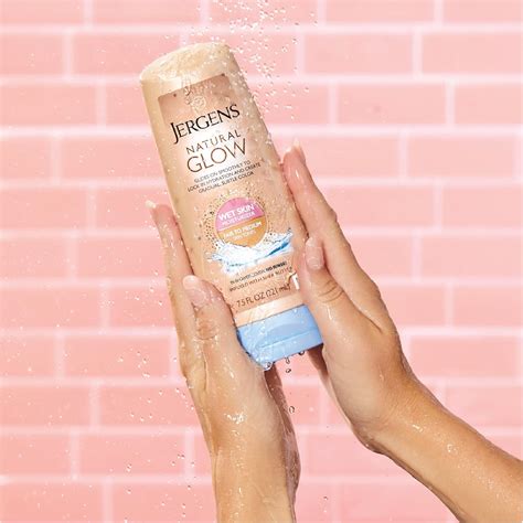 Buy Jergens Natural Glow Wet Skin In-Shower Self Tanner Body Lotion ...