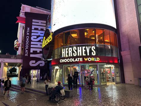 Look Inside Hershey’s Chocolate World in Las Vegas