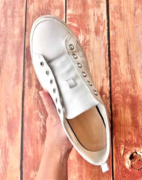 How to Clean White Shoes at Home (It Works!) - The Frugal Girls
