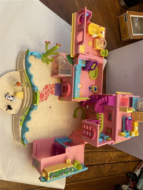 Original Polly Pocket House