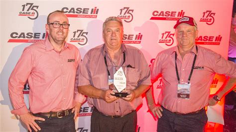 Intersales and O’Connors crowned 2016 Case IH Dealers of the Year