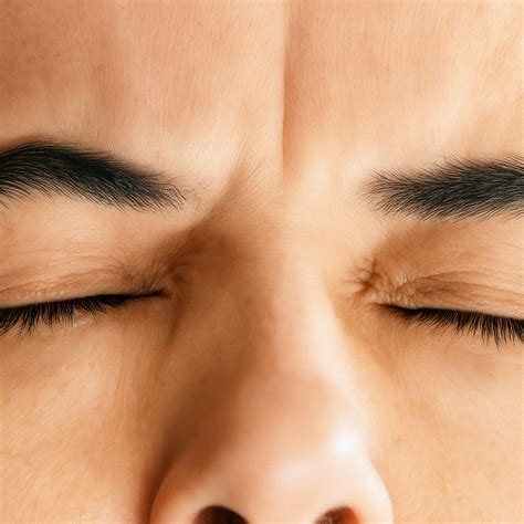 Why Do Eyes Blink? Benefits, Science & Surprising Facts