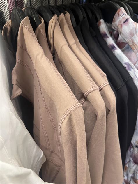 twilight rose define found in store : r/lululemon