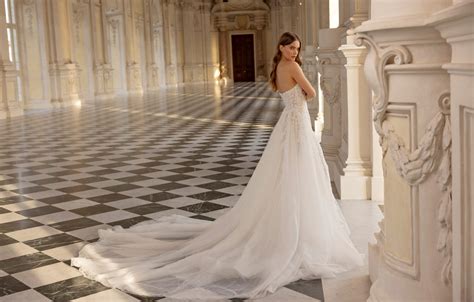 Designer Bridal Shop in White Plains, NY | Virginia's Bridal