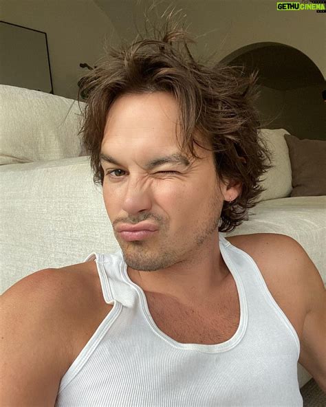 Actor Tyler Blackburn HD Instagram Photos and Wallpapers October 2021 ...