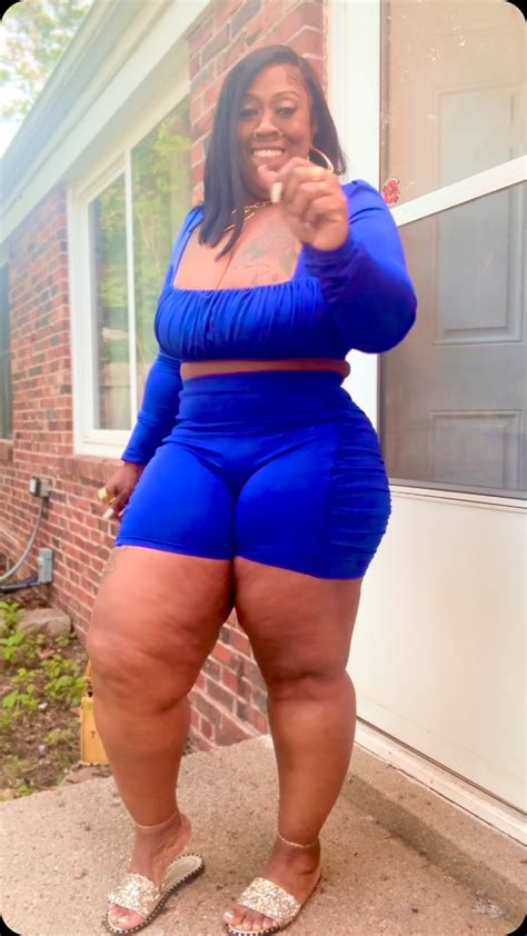The real Chelesosothickwitit (@_chelesosothickwitit) • Instagram photos and videos