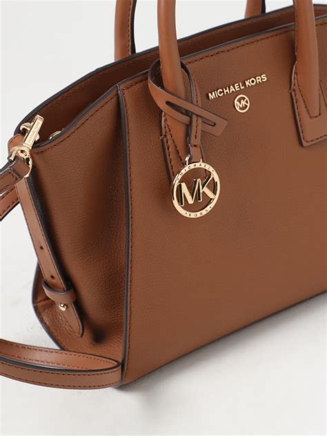 Michael Kors Outlet: Avril bag in grained leather with shoulder strap ...