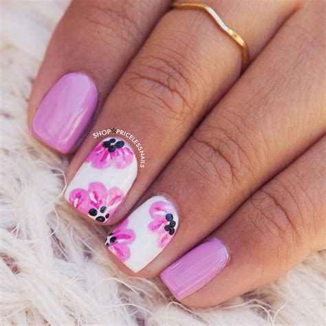 Pink Flower Nail Art