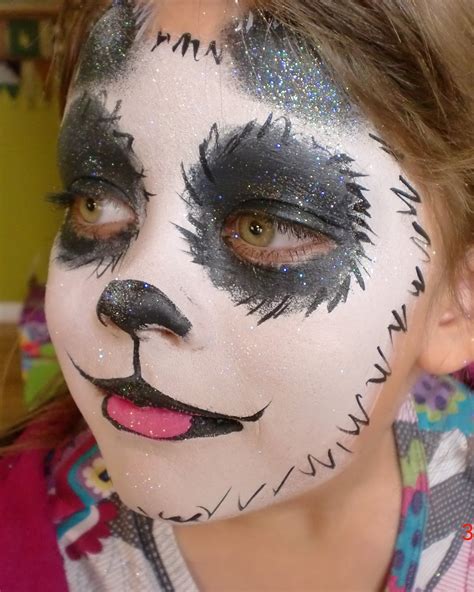 Face Painting Panda