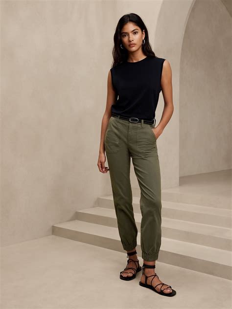 Slim Utility Pant | Banana Republic | Clothes, Pants for women, Casual ...
