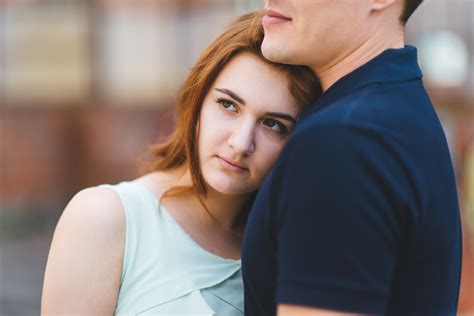 6 Signs Of Trauma Bonding In Relationships And How To End It
